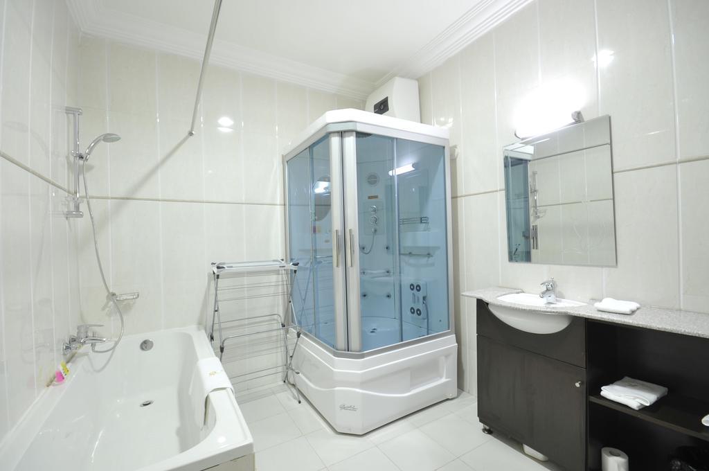 Sheer Luxury Apartments And Suites Абуджа Номер фото