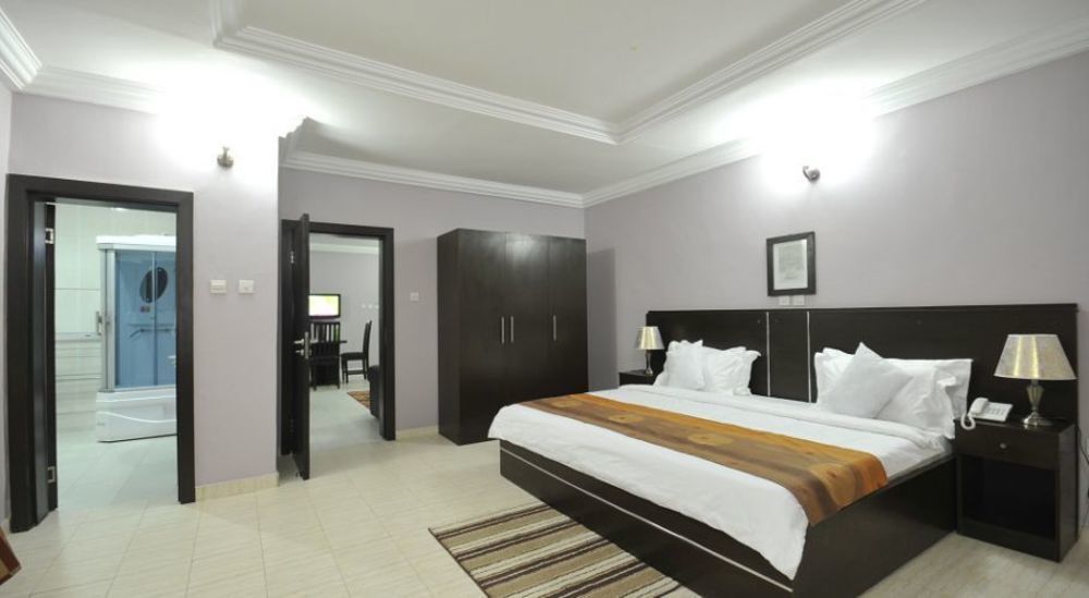Sheer Luxury Apartments And Suites Абуджа Экстерьер фото