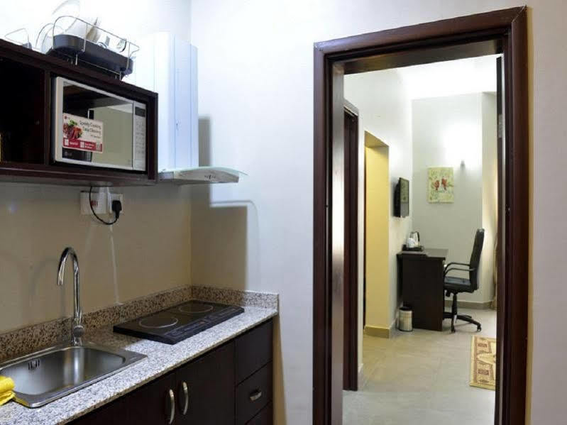 Sheer Luxury Apartments And Suites Абуджа Экстерьер фото